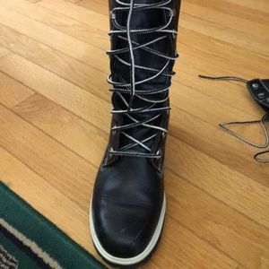 Timberland Women’s Lace Up Boots
